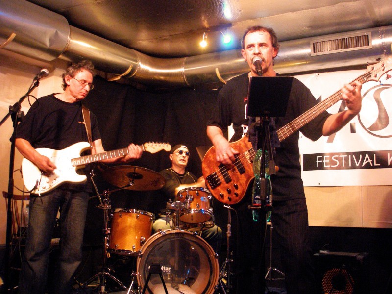 Host večera: Frank Zappa Quartet